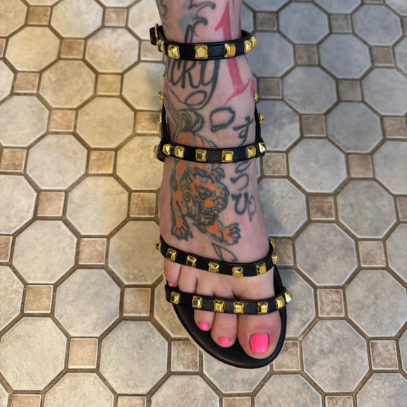 Rockstar gold stud gladiator platform  black espadrille punk goddess size 6 - Picture 15 of 15